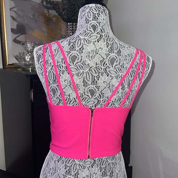 TOBI pink cropped top size medium - Picture 4 of 5